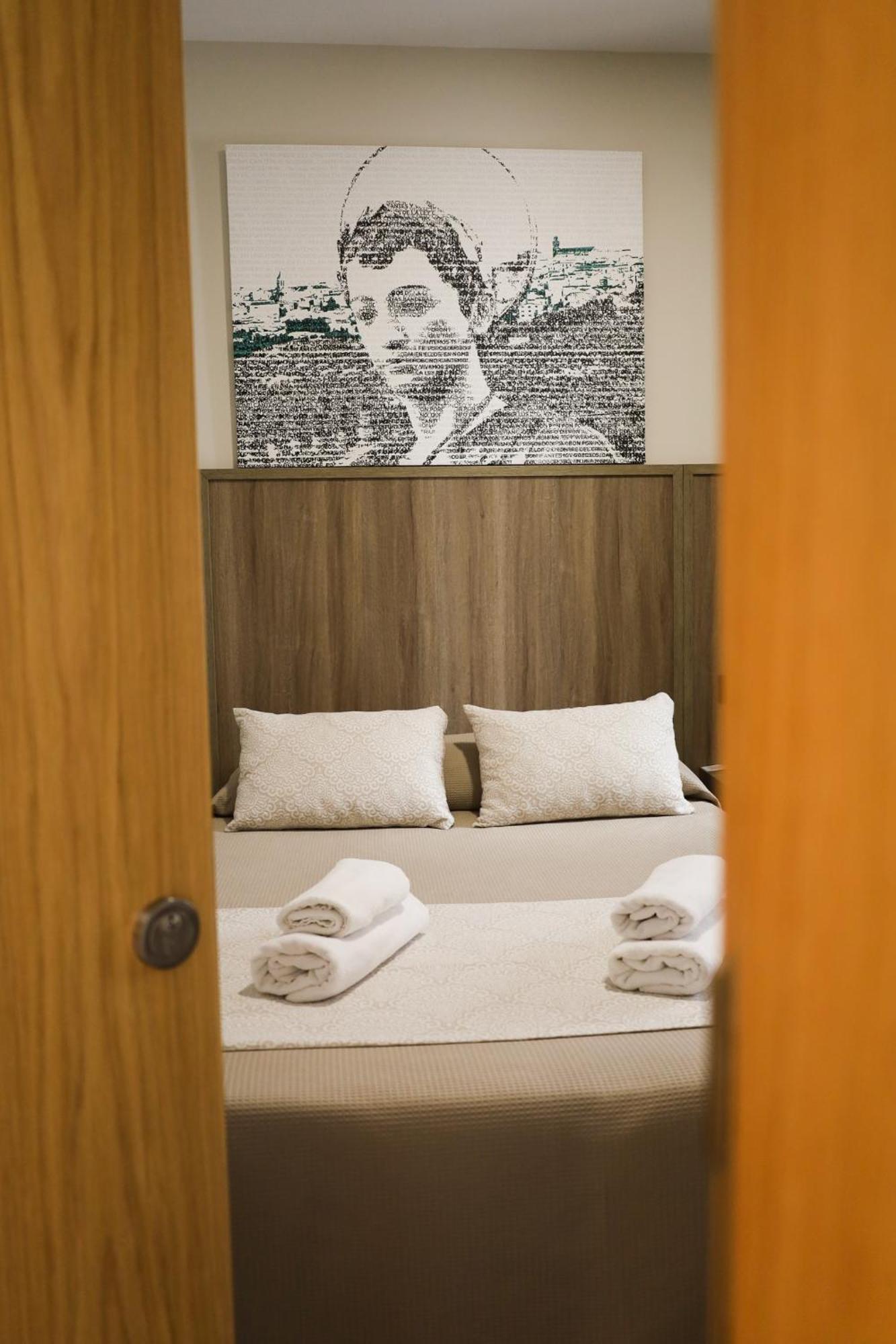 Hospedium Dlj Hostal Tematico Desde La Juderia Arjona Bagian luar foto
